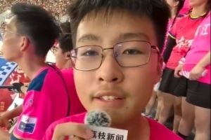 蘇超最小領(lǐng)喊僅16歲，媽媽：他在團(tuán)隊里學(xué)到了堅毅<div   id=