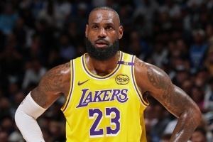 詹姆斯：NBA應設立年度最佳進攻球員獎 就像NFL那樣