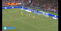 四兩撥千斤 <div   id=