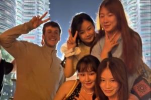 社牛時(shí)刻<div   id=