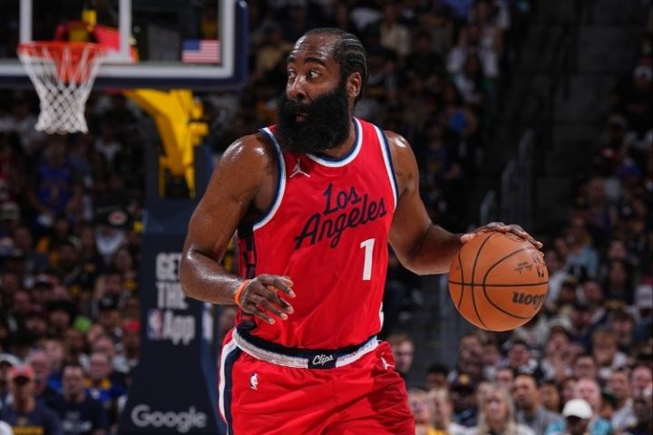 哈登剛結束中國行~??頭條新聞小調查：哈登贏得過NBA總冠軍嗎<div   id=