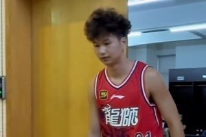 張文杰正式抵達! 他的龍獅之旅將從這里起步???