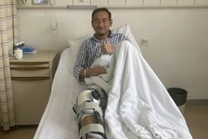 官方：吳亞軻完成右膝前交叉韌帶與半月板手術(shù)<div   id=
